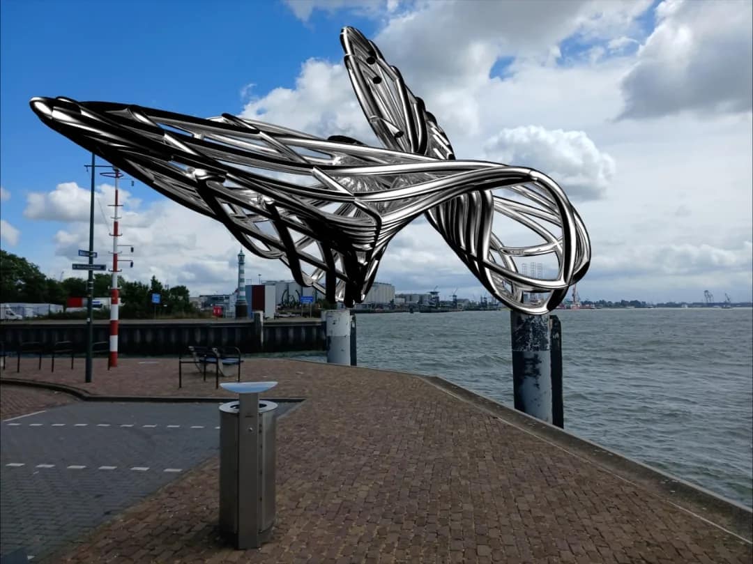 Lijnsculptuur aan het hoofd, augmented reality door Rinke Baaima